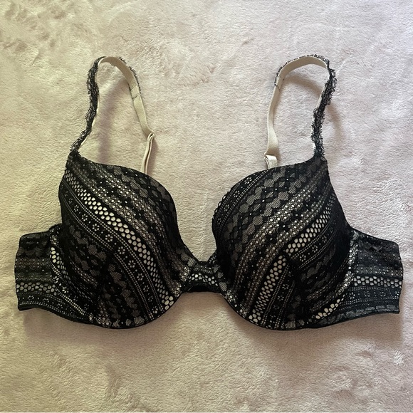 Victoria’s Secret lined Demi bra size 36C - Picture 11 of 12